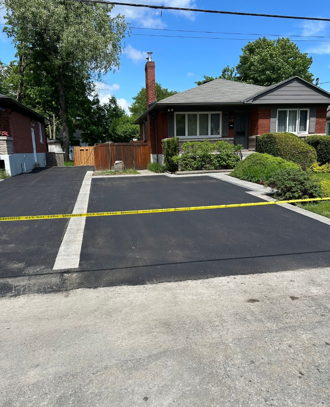 Pavage d'asphalte commercial